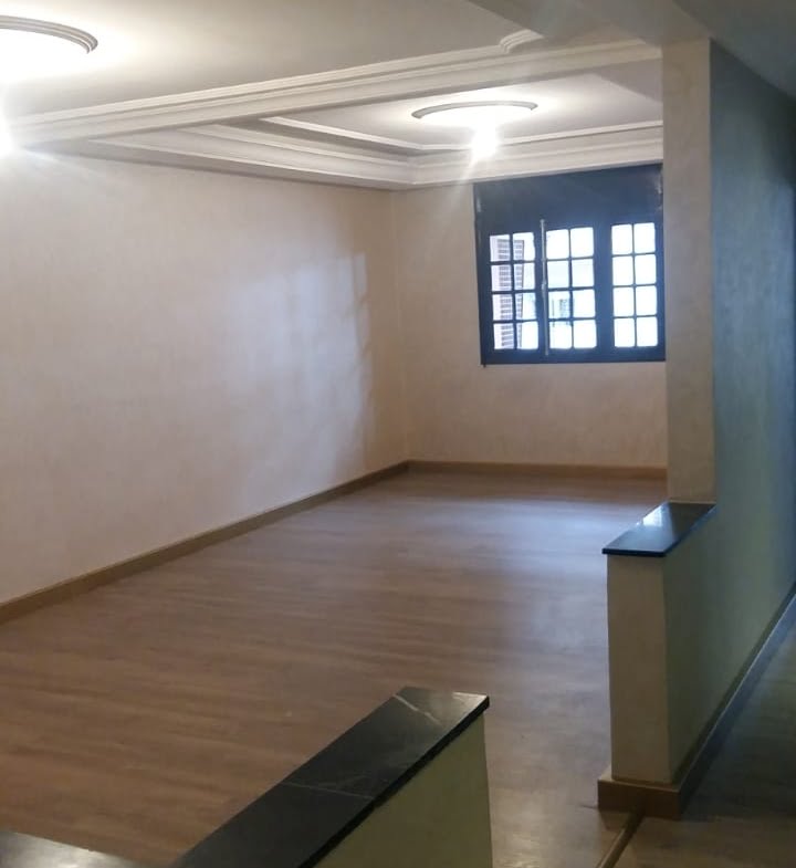 LOCATION-BEL-APPARTEMENT-QUARTIER-2MARS