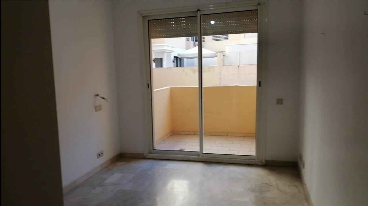 APPARTEMENT-EN-LOCATION-VIDE-SUR-CIL