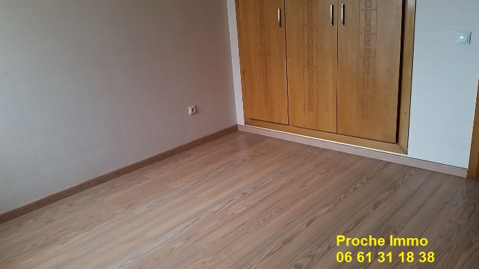 LOCATION BEL APPARTEMENT QUARTIER RACINE
