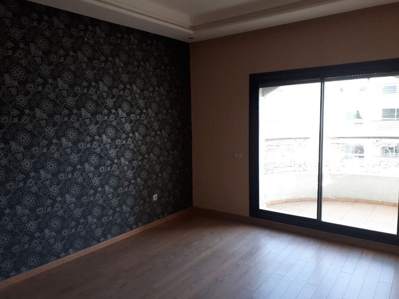 LOCATION BEL APPARTEMENT QUARTIER RACINE
