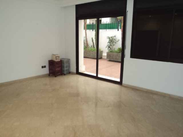 LOCATION SPACIEUX APPARTEMENT RACINE