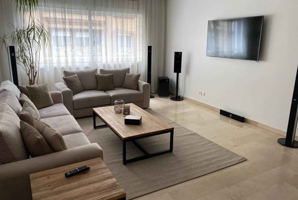 Location appartement-rénové-meublé-au-quartier-racine