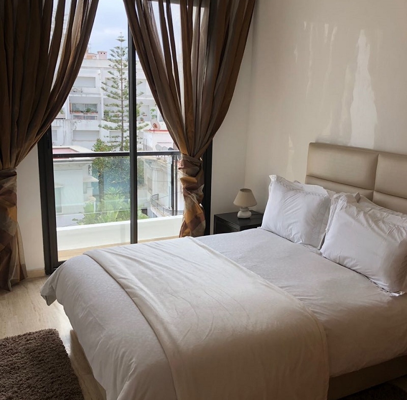 Beau-studio-meublé-en-location-sur-Hassan-premier
