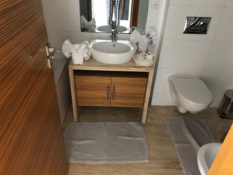 Beau-studio-meublé-en-location-sur-Hassan-premier