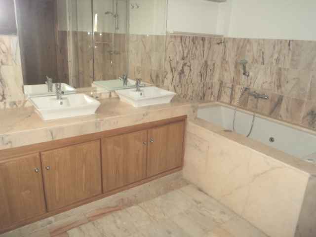 Bel-appartement-en-location-Ain Diab