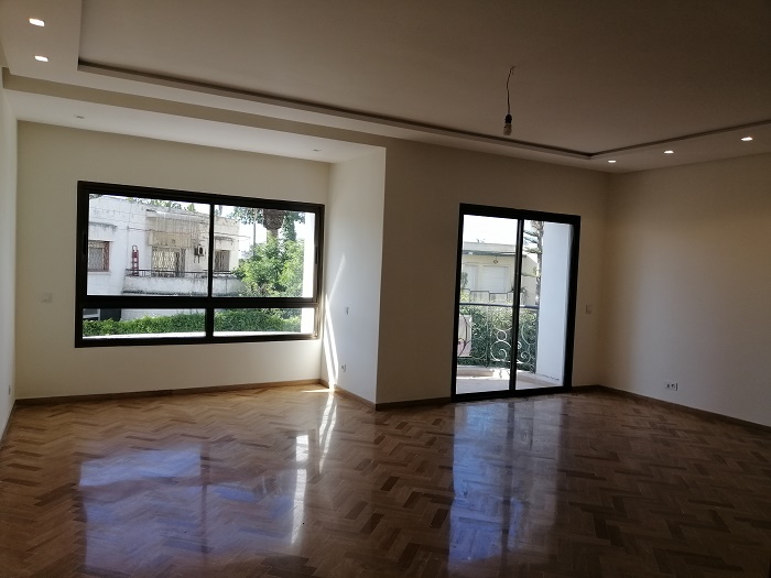 Location-d'un-bel-spacieux-appartement-au-quartier-racine