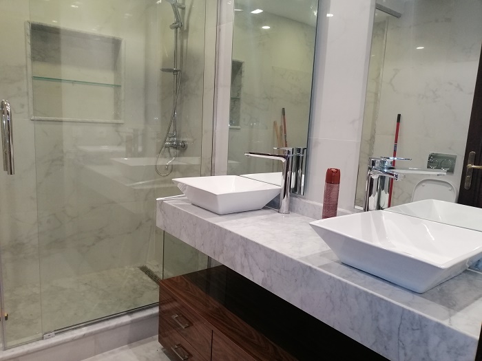 Location-d'un-bel-spacieux-appartement-au-quartier-racine