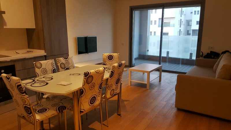 Location-beau-studio-meublé-a-la-Marina