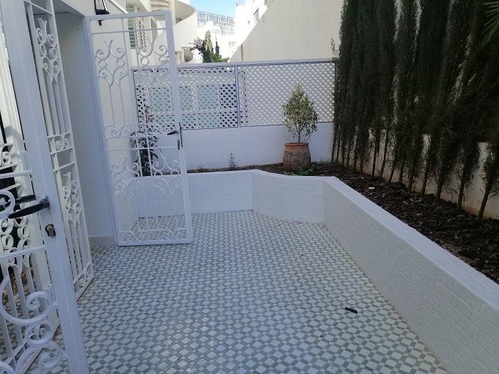 Location-d'un-bel-spacieux-appartement-au-quartier-racine