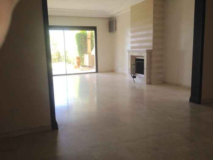 Location-magnifique-appartement-Ain Diab