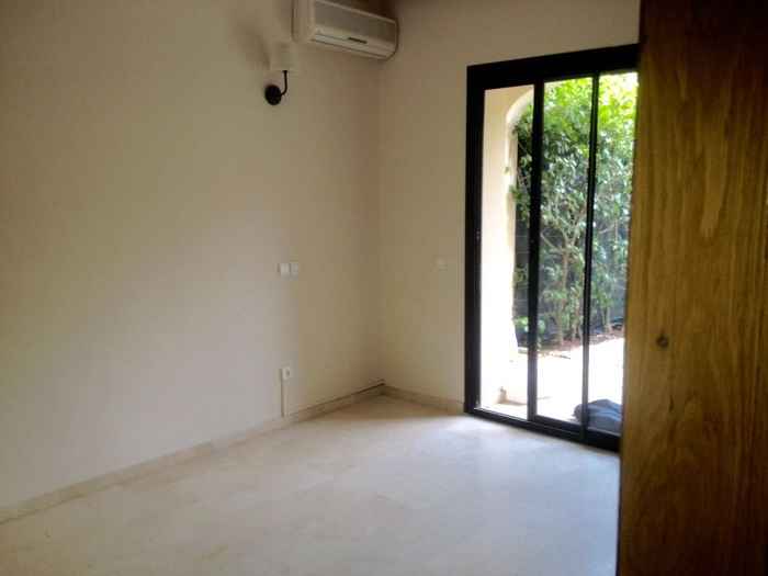 Location-magnifique-appartement-Ain Diab