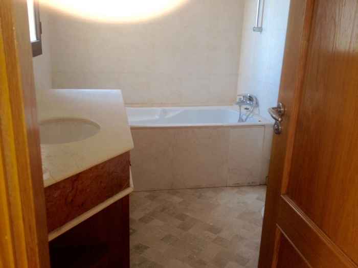 Location-spacieux-appartement-Ain Diab