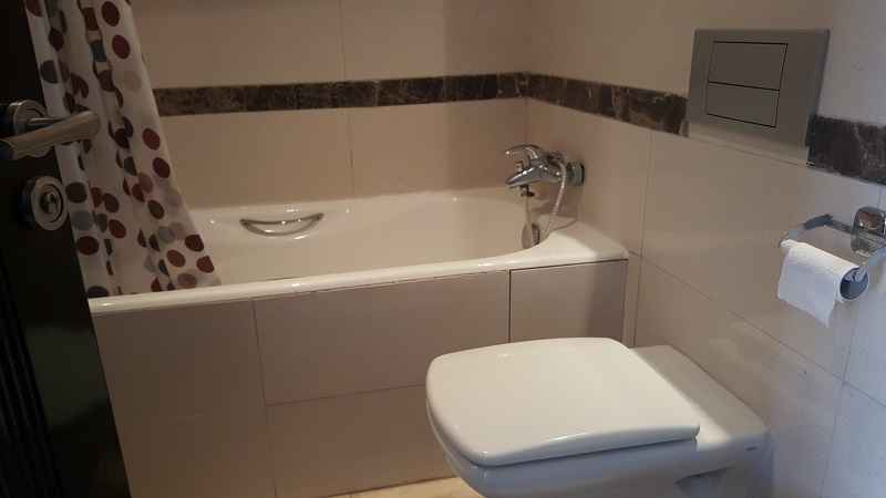 Location-studio-meublé-sur-les princesses avec terrasse