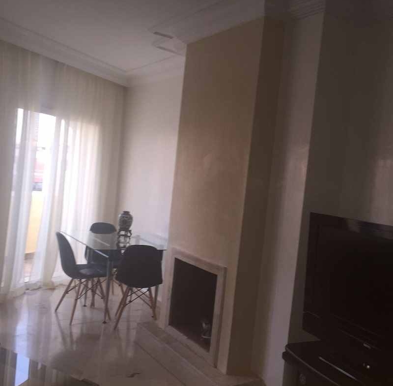 Studio-meublé-en-location-sur-racine-Ext.