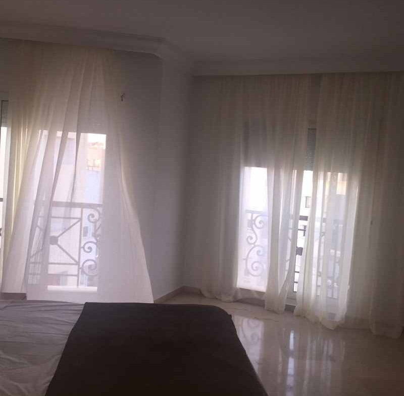 Studio-meublé-en-location-sur-racine-Ext.