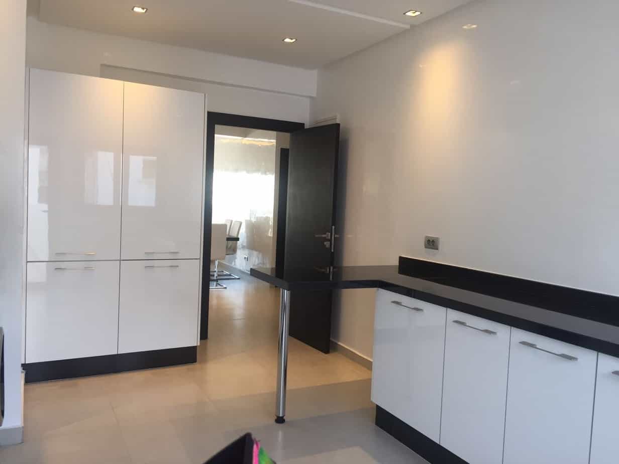 appartement meublé a-louer-avec-terrasse-Racine