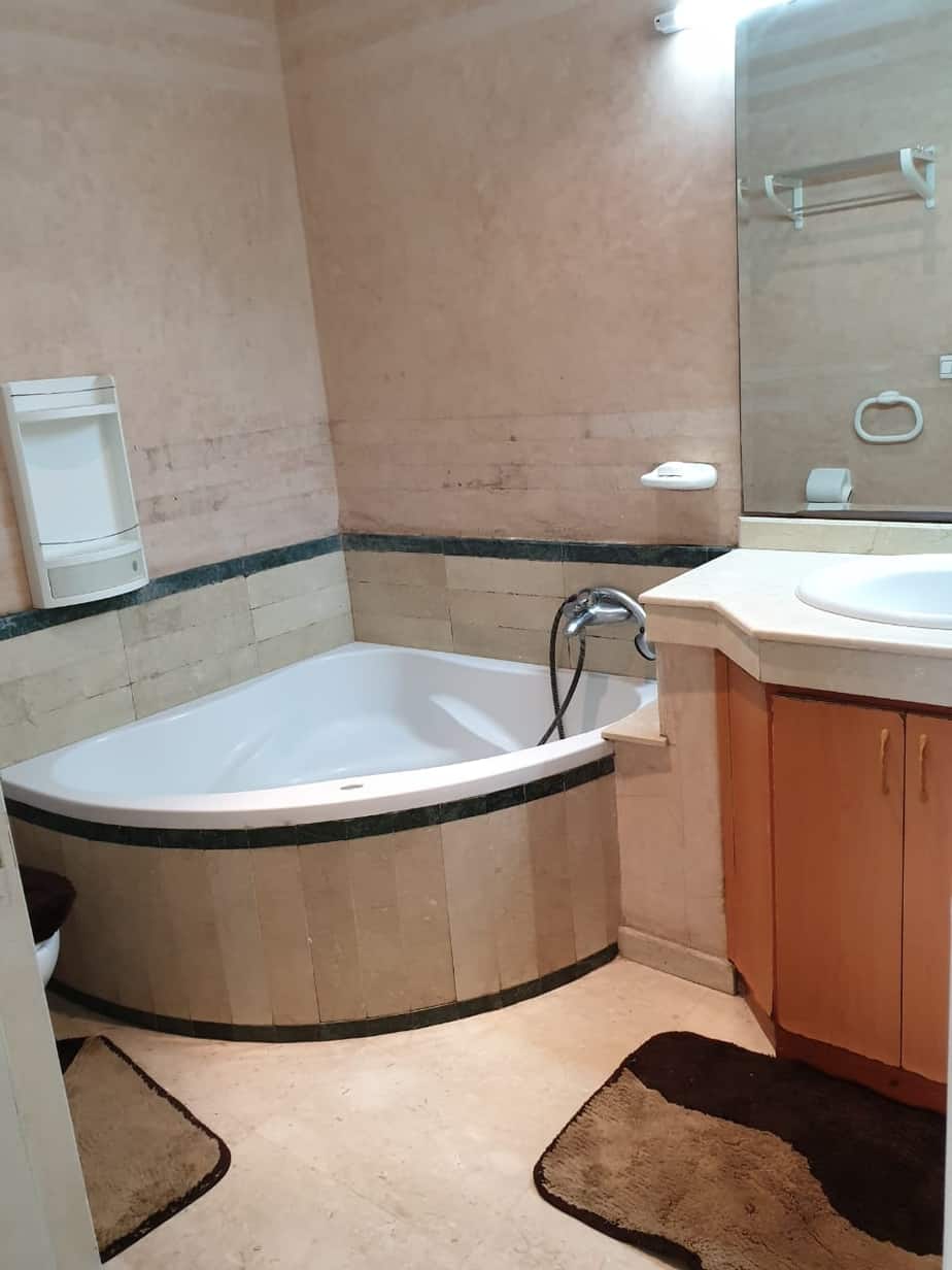 Location studio meublé au-centre-ville