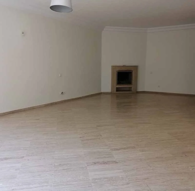 LOCATION-APPARTEMENT-ÉTAGE-ÉLEVÉ-QUARTIER-RACINE