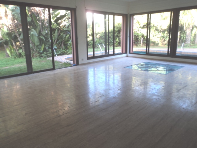 LOCATION-BELLE-VILLA-SUR-ANFA-SUPERIEUR