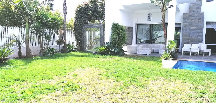 Location-ou-vente-villa-de-maitre-meuble-sur-bouskoura