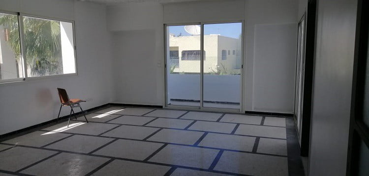 Location-Villa-Usage-Bureau-Oasis