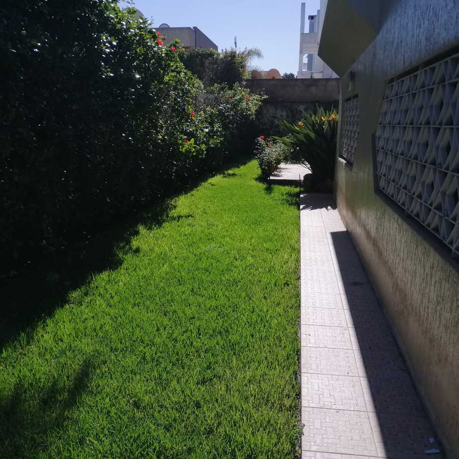 Belle Villa En-Location-Sur-Quartier-CIL