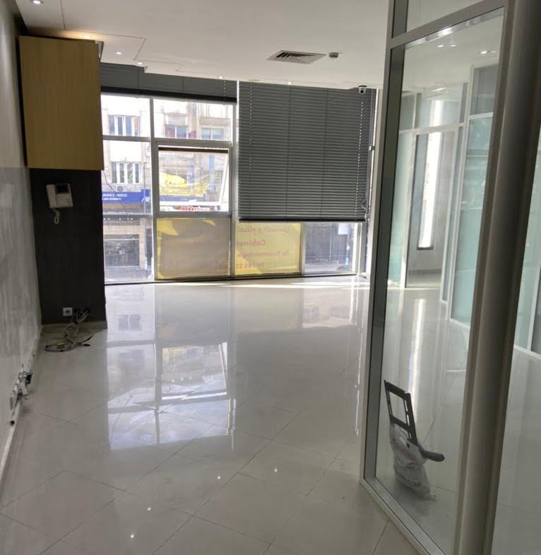 Immobilier-Casablanca-Location-Bureau-Sur-Abdelmoumen
