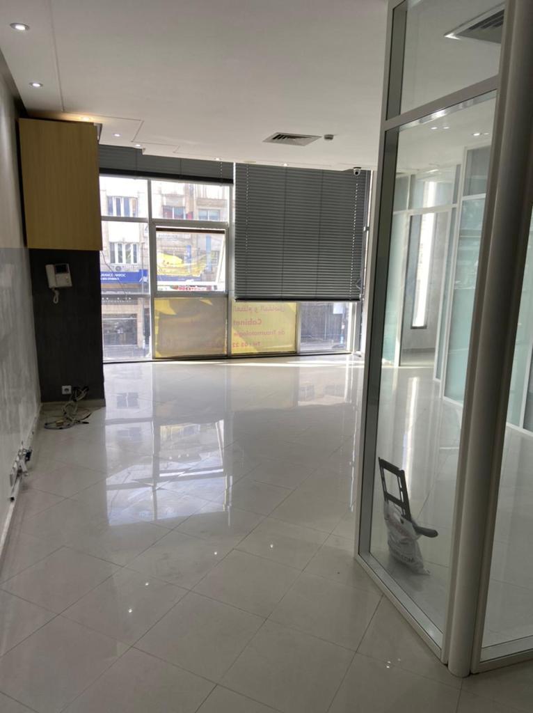 Immobilier-Casablanca-Location-Bureau-Sur-Abdelmoumen