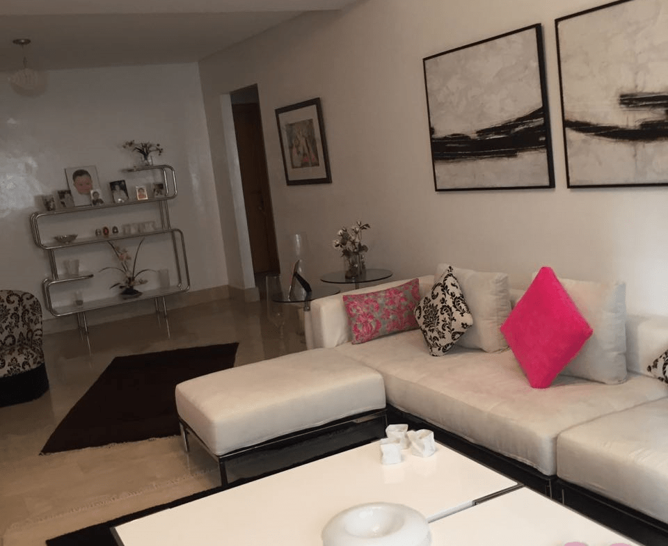 Location-au-quartier-princesses-d'un-appartement-meublé