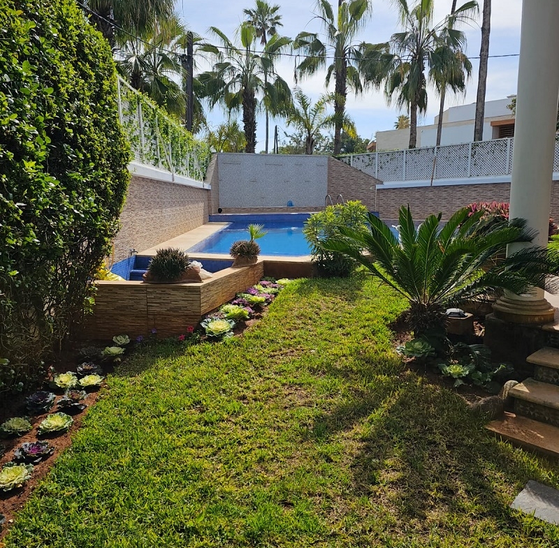 Ain Diab-Vente-Villa -4CH-Avec-Piscine