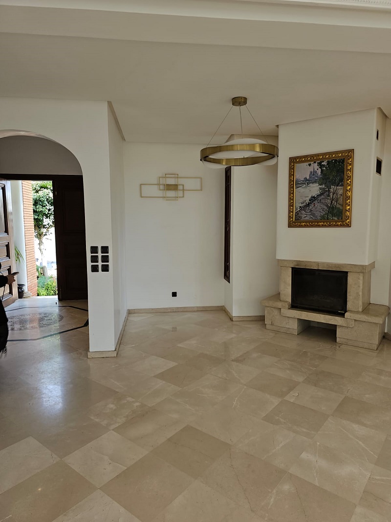 Ain Diab-Vente-Villa -4CH-Avec-Piscine