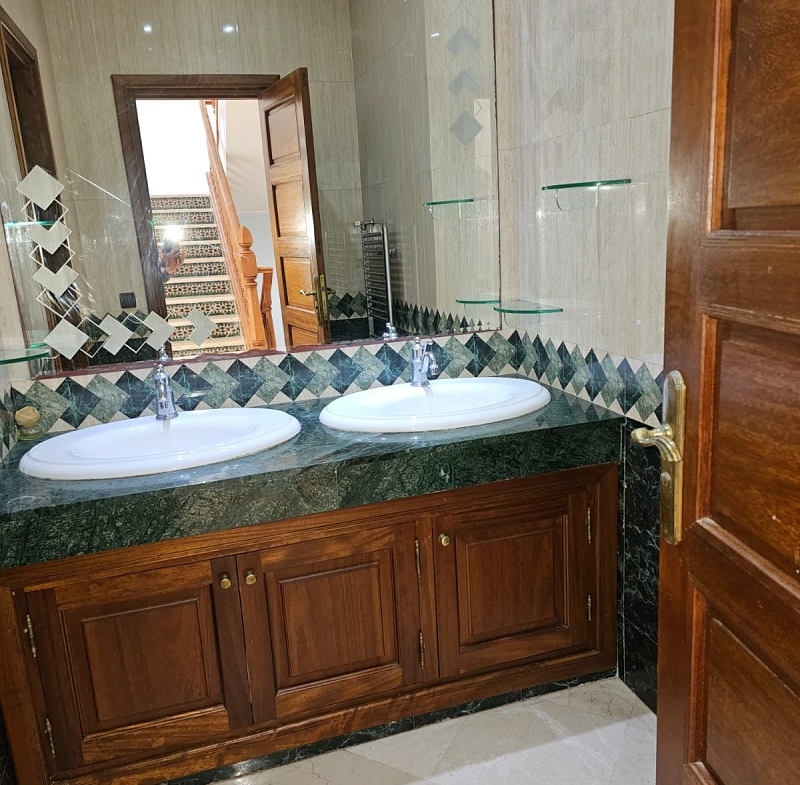 Ain Diab-Vente-Villa -4CH-Avec-Piscine