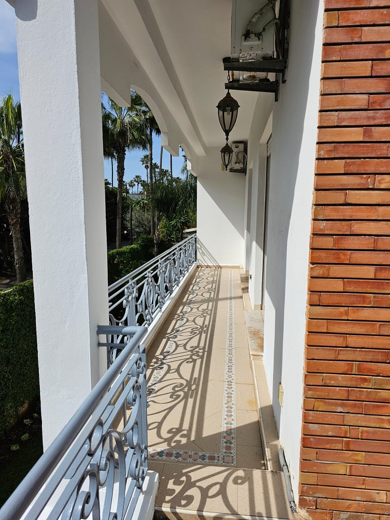 Ain Diab-Vente-Villa -4CH-Avec-Piscine