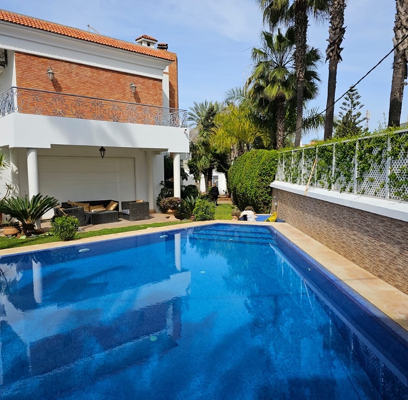 Ain Diab-Vente-Villa -4CH-Avec-Piscine