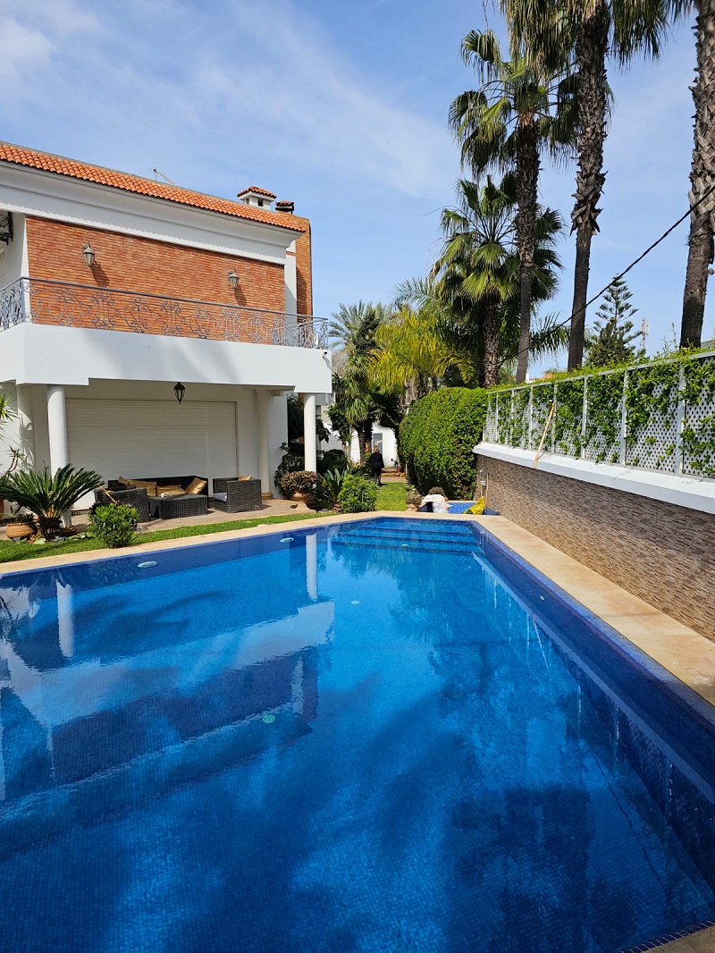 Ain Diab-Vente-Villa -4CH-Avec-Piscine