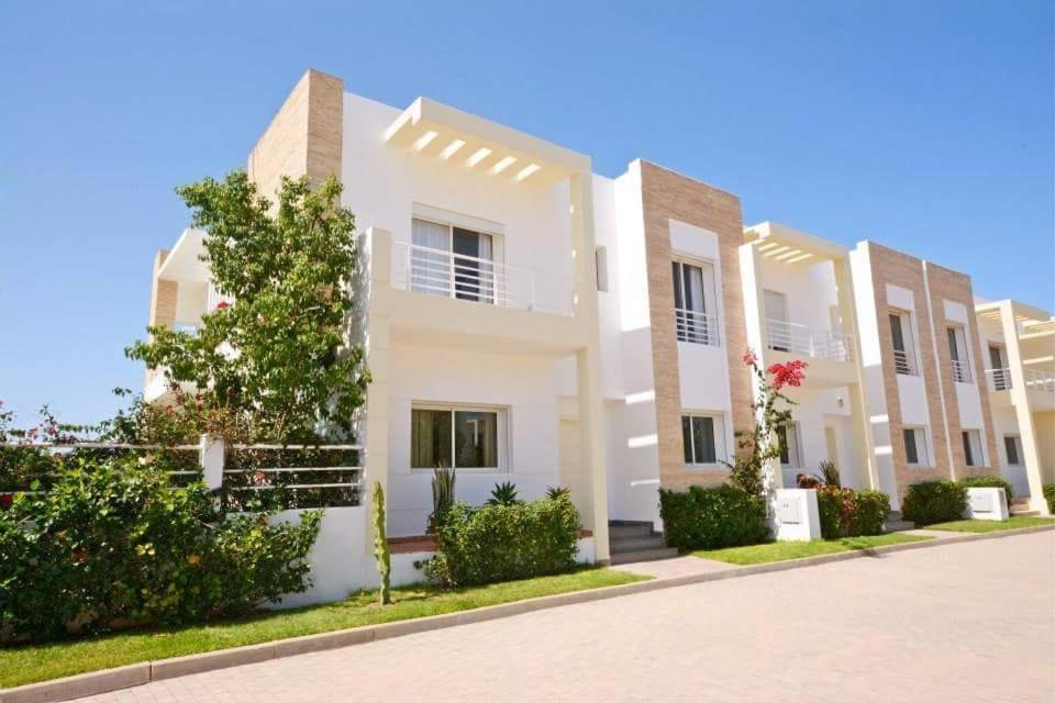 Vente-Villa-Prestige-Titrée-A-Sidi-Rahal