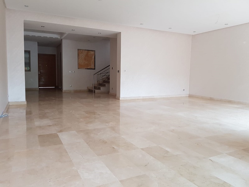 Bouskoura-Location-coquette-Villa-Avec-Piscine