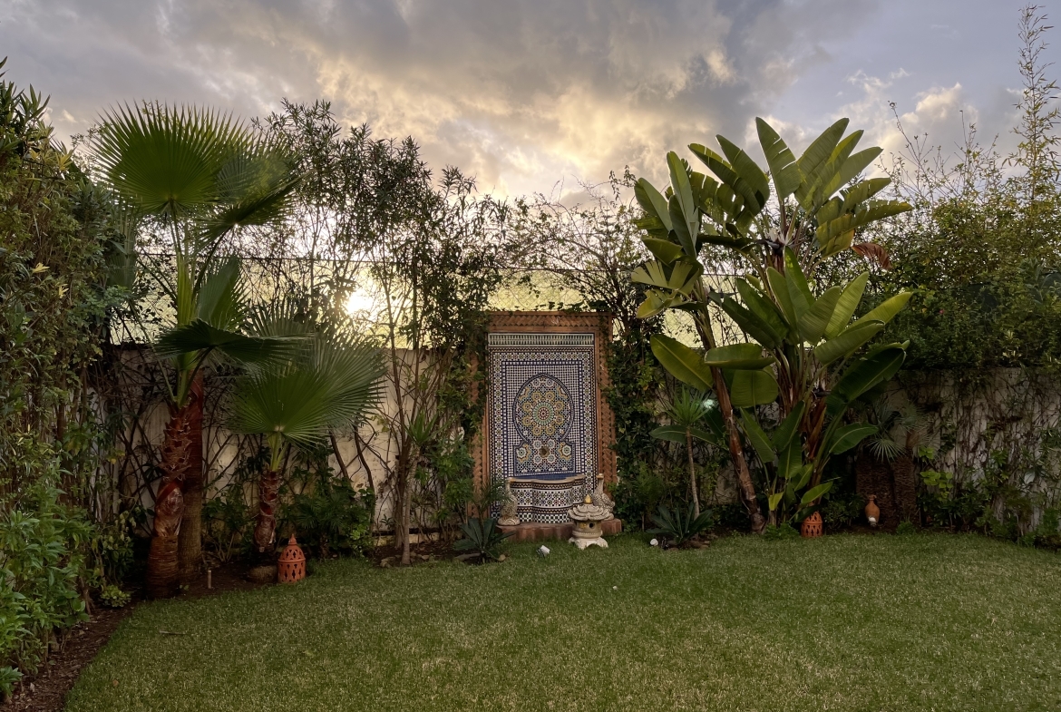 Vente-Villa-Prestige-Titrée-A-Sidi-Rahal