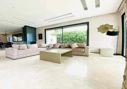 villa-spacieuse-avec-piscine-meublée-à-dar bouazza