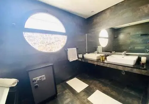 villa-spacieuse-avec-piscine-meublée-à-dar bouazza