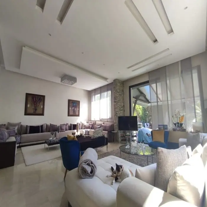 Dar-Bouazza-Vente-Belle-Villa-Avec-Piscine