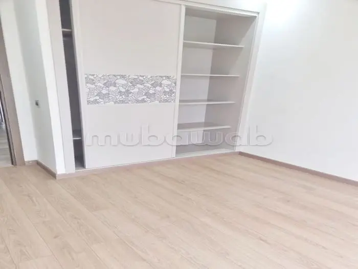 Location-Bel-Appartement-situe-a-Dar-Bouazza