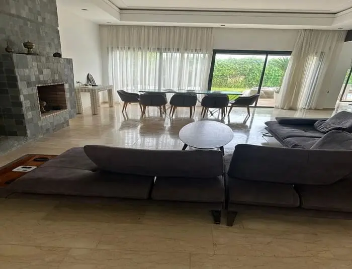 Villa Résidentielle Meublée avec Piscine à Dar Bouazza