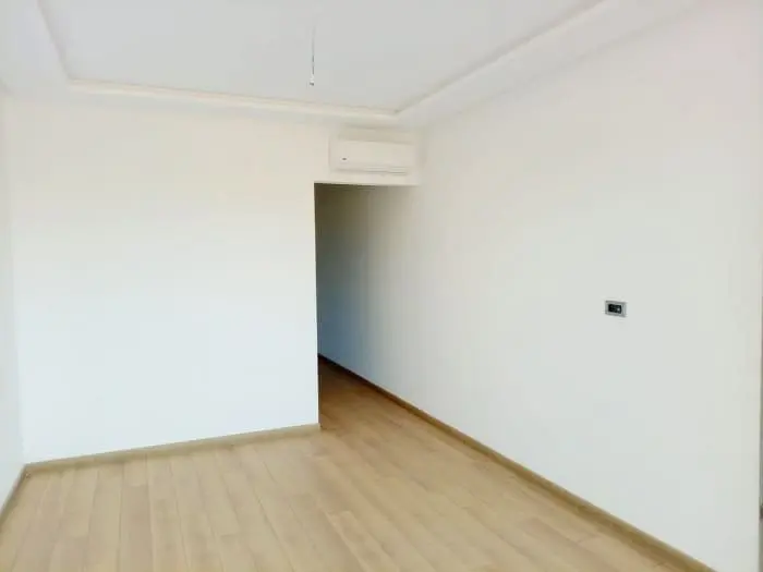 APPARTEMENT NEUF A LOUER SUR DAR BOUAZZA AVEC VUE MER