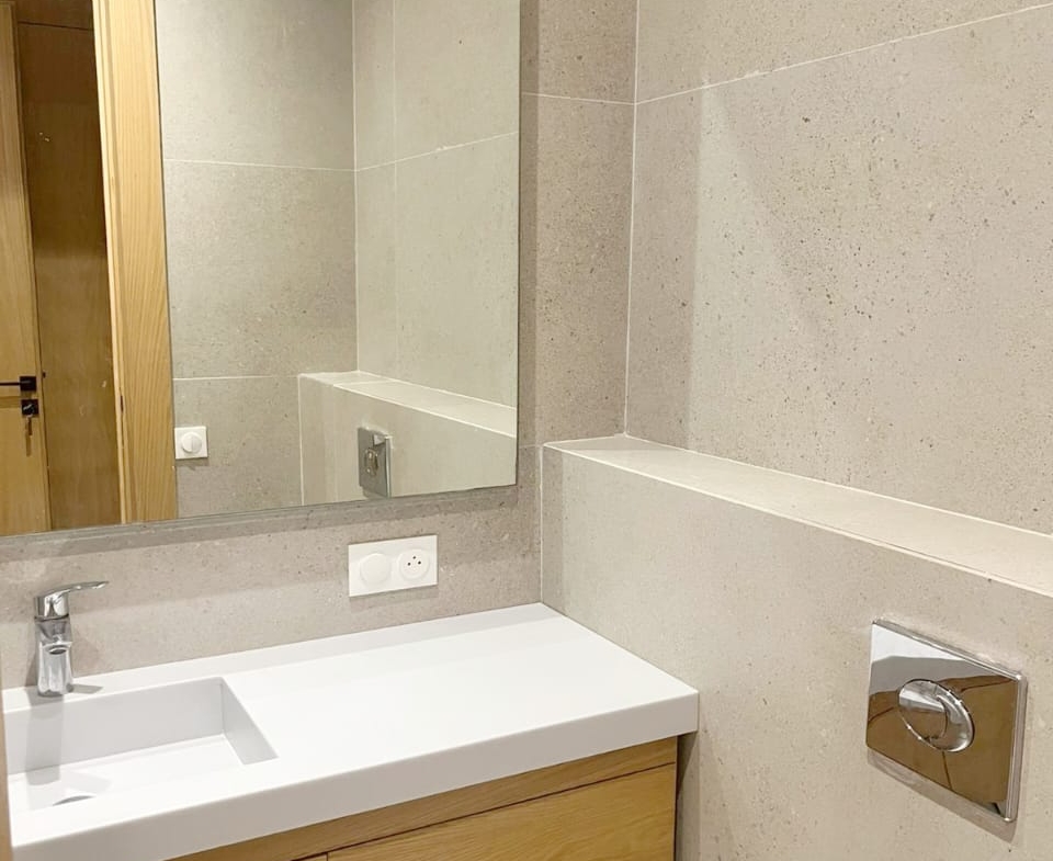 Appartement avec piscine sur oasis en location