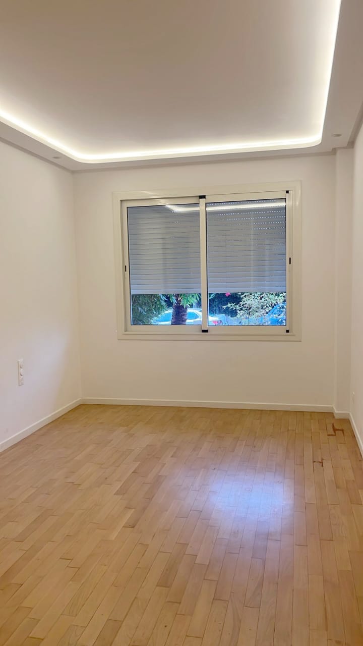 Appartement avec piscine sur oasis en location