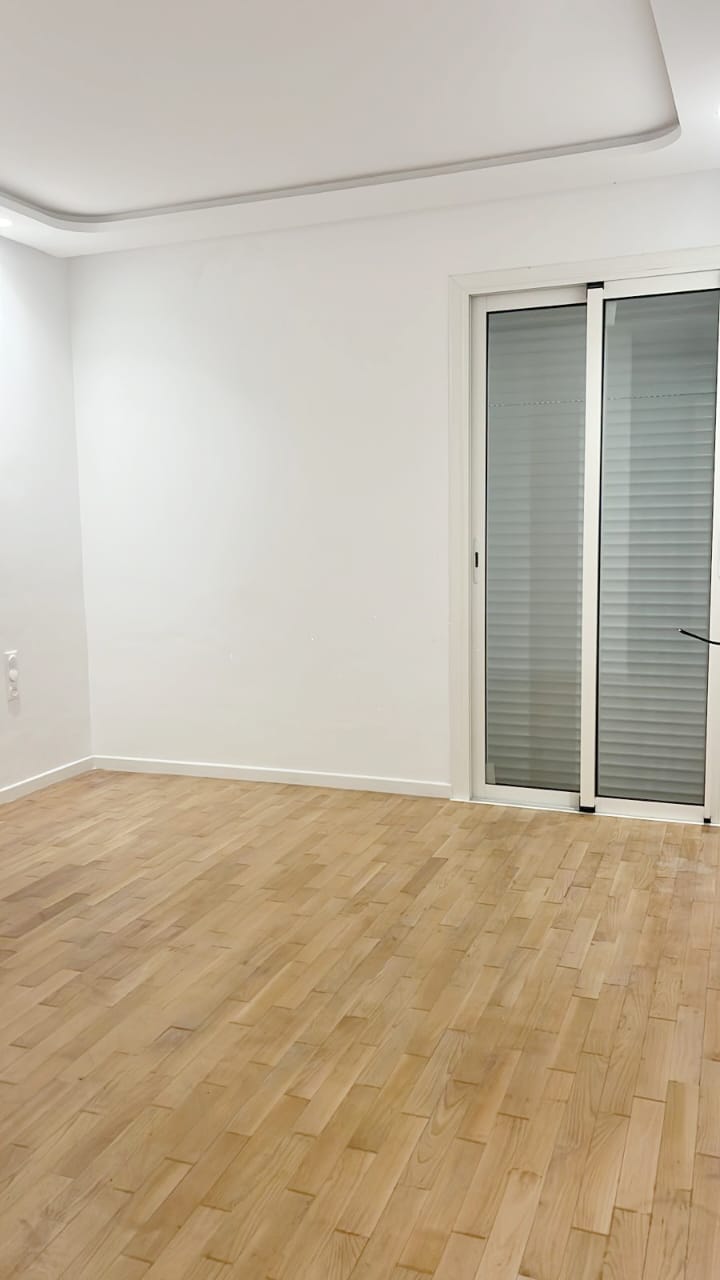 Appartement avec piscine sur oasis en location