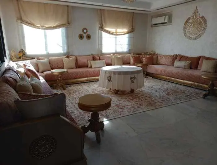 À VENDRE – Sublime Villa Moderne à Hay Laymoune