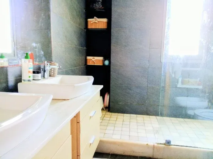 villa angle dar bouazza avec piscine