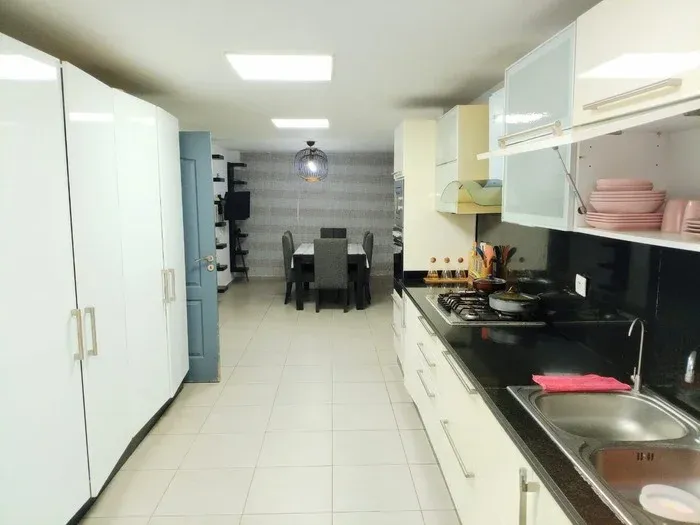 villa angle dar bouazza avec piscine